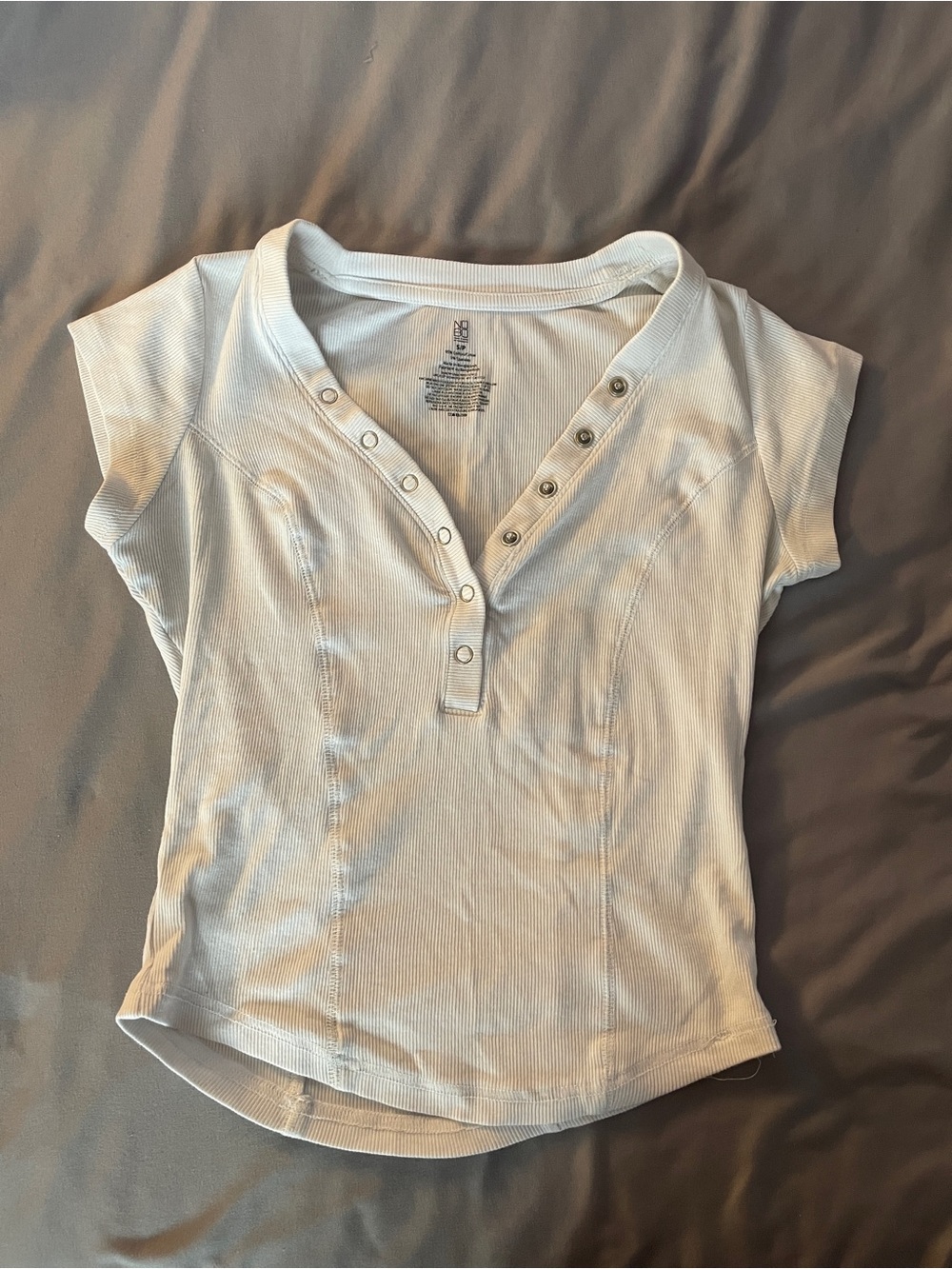 No Boundaries White Ribbed Henley Short Sleeve Top
